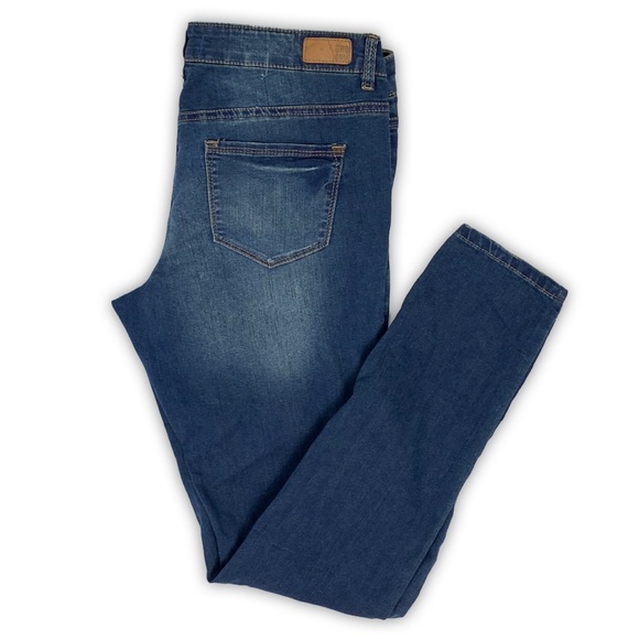 GARAGE | (EUC) Stretch Skinny Jeans Women Size 11 - Picture 1 of 8